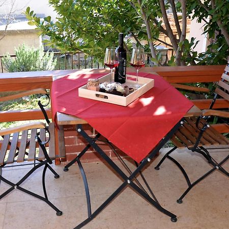 Holiday House Family Fun Cesarica Extérieur photo