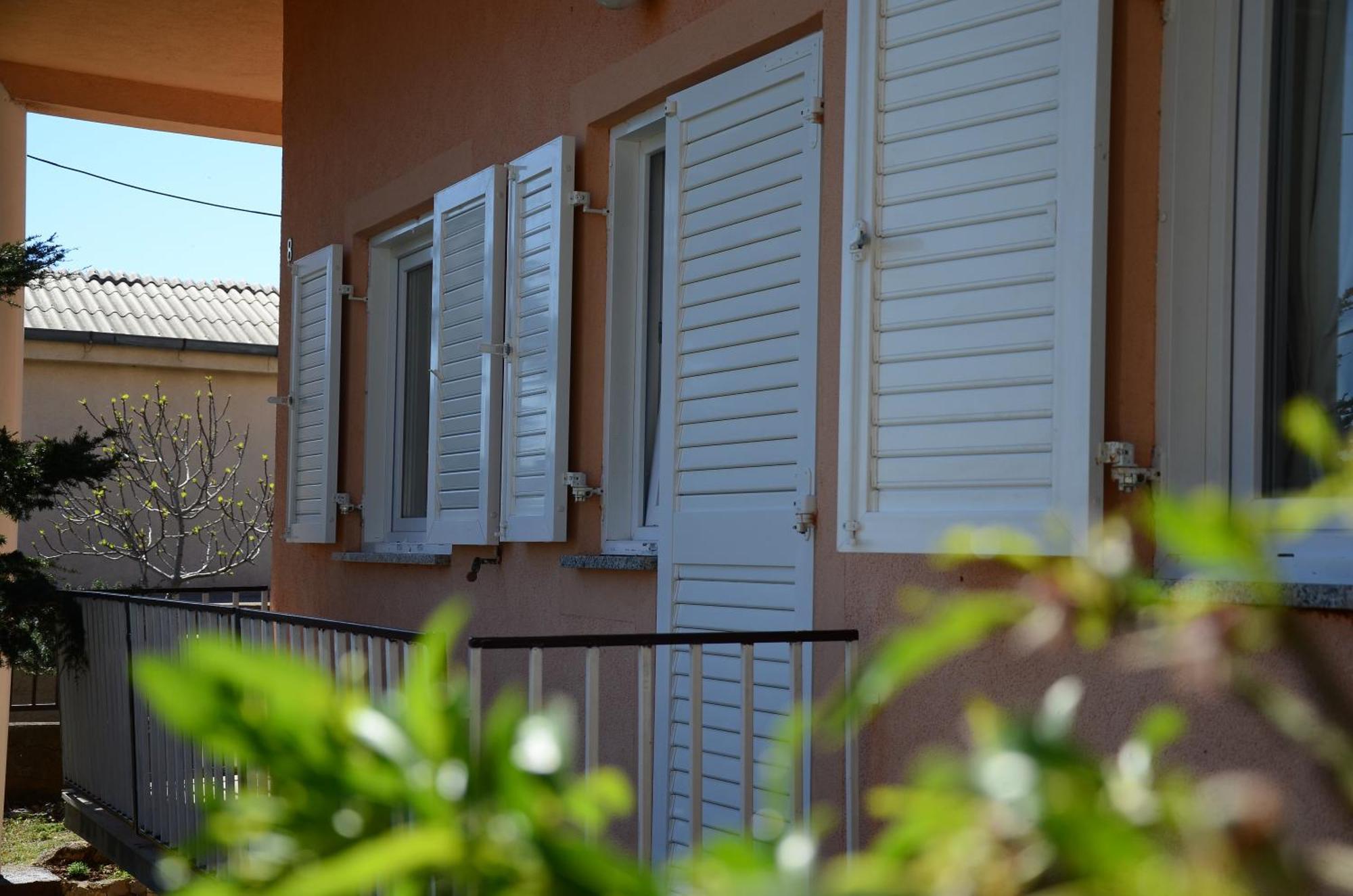 Holiday House Family Fun Cesarica Extérieur photo