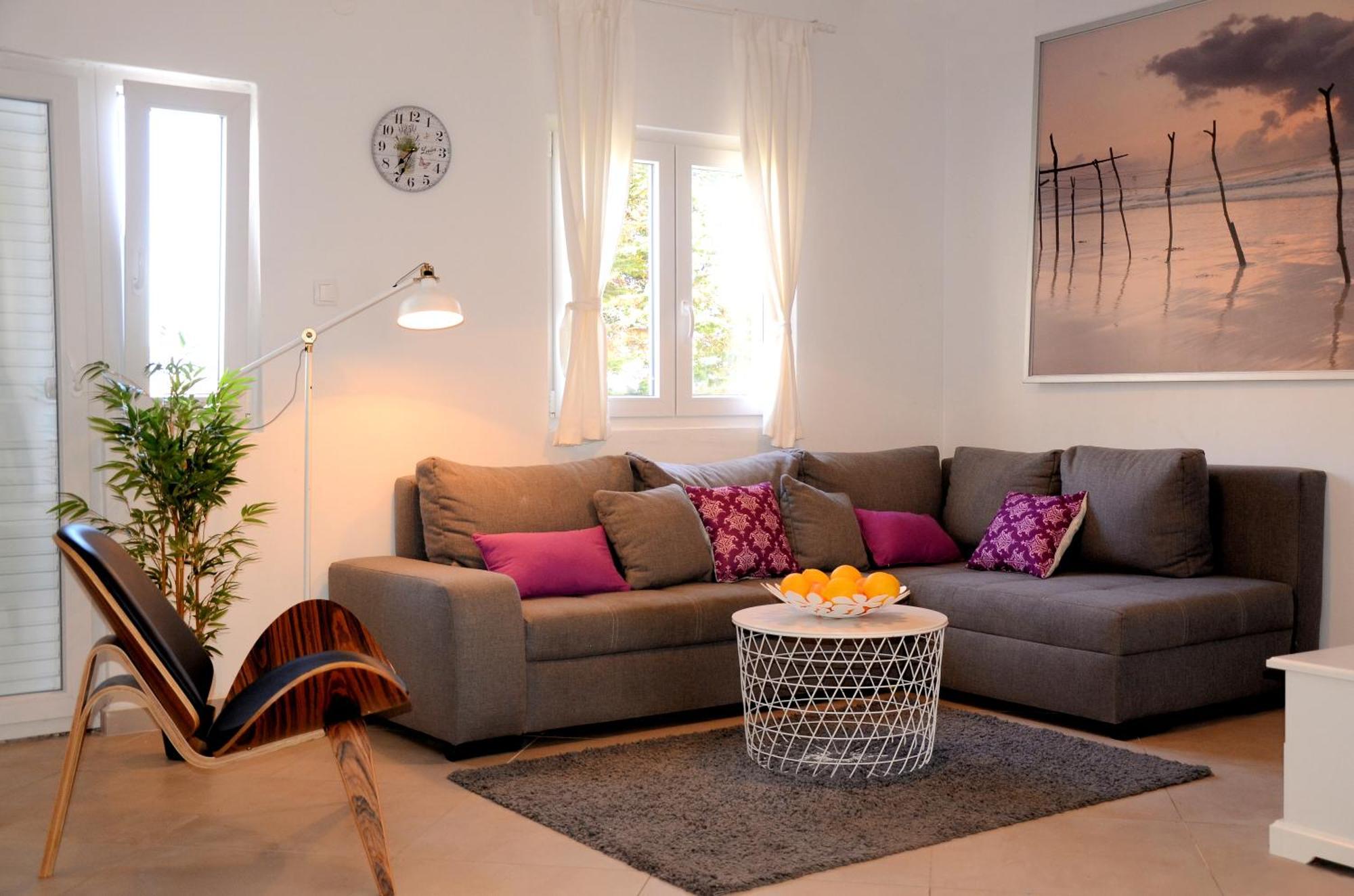 Holiday House Family Fun Cesarica Extérieur photo